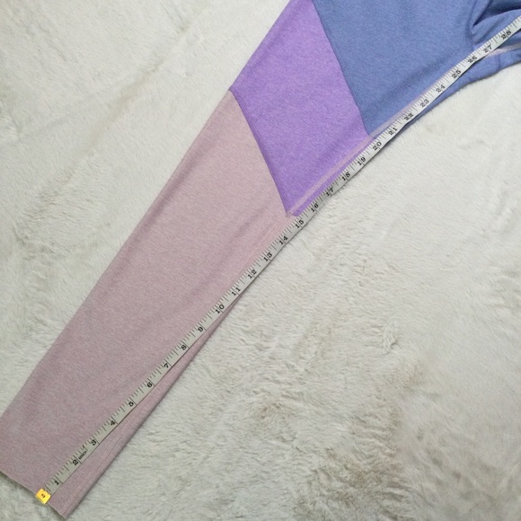 Outdoor Voices 7/8 Springs Leggings Tights Lilac Lavender Dahlia purple pink - Picture 7 of 9